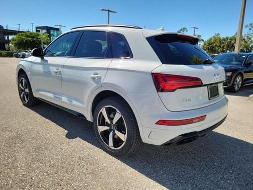 2023 Audi Q5 45 S line Premium Plus