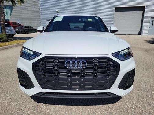 2023 Audi Q5 45 S line Premium Plus