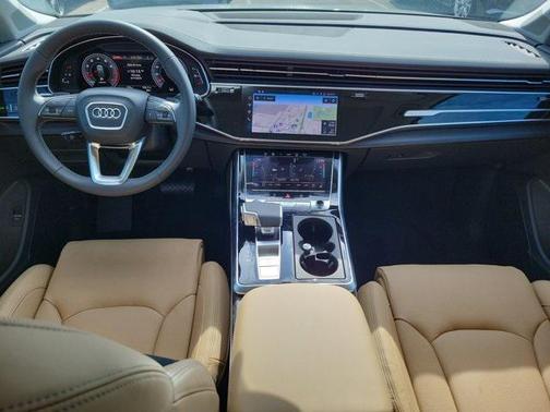 2025 Audi Q7 55 Prestige