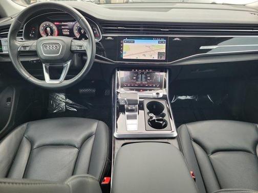 2022 Audi Q8 55 Prestige