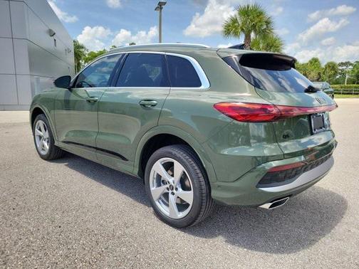 2025 Audi Q5 Premium Plus
