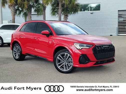 Progressive Red Metallic 2025 Audi Q3 Premium 45 TFSI S line quattro Tiptronic