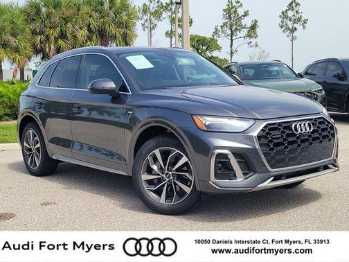 Daytona Gray Pearl Effect 2022 Audi Q5 45 S line Premium Plus