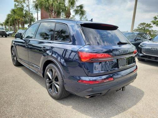 2025 Audi Q7 55 Prestige