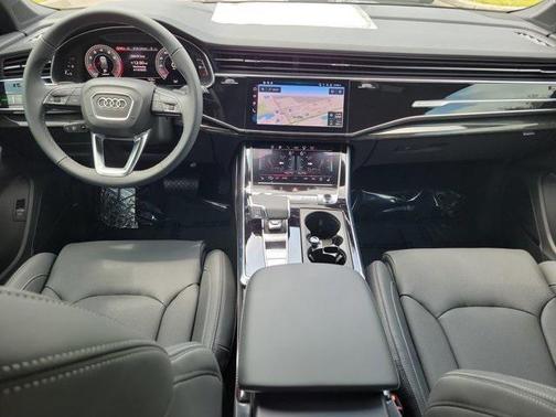 2025 Audi Q7 55 Prestige