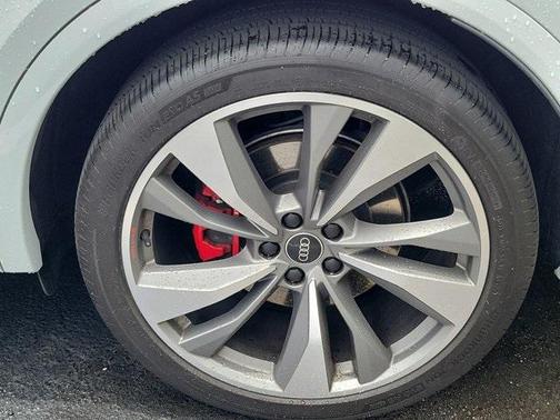 2024 Audi SQ5 3.0T Premium Plus