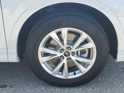 2025 Audi Q3 45 S line Premium Plus