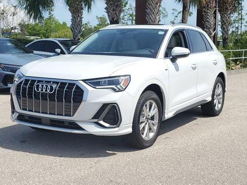 2025 Audi Q3 45 S line Premium Plus