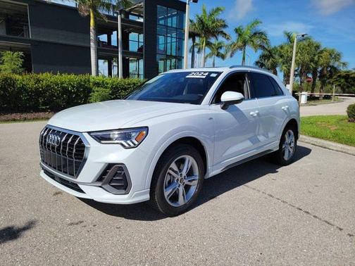 2024 Audi Q3 45 S line Premium Plus