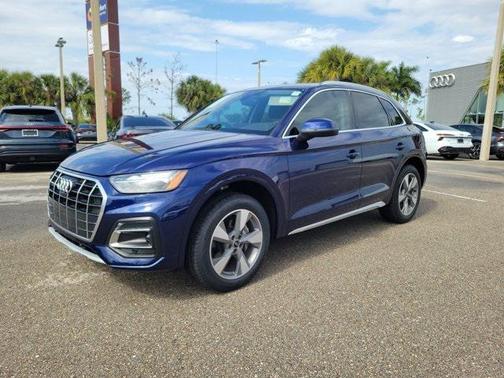 2023 Audi Q5 40 Premium Plus