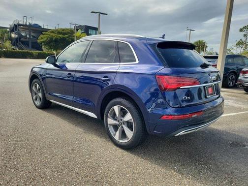2023 Audi Q5 40 Premium Plus