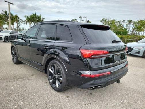 2025 Audi Q7 55 Prestige