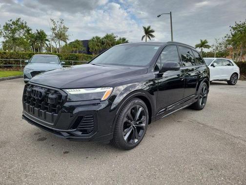 2025 Audi Q7 55 Prestige