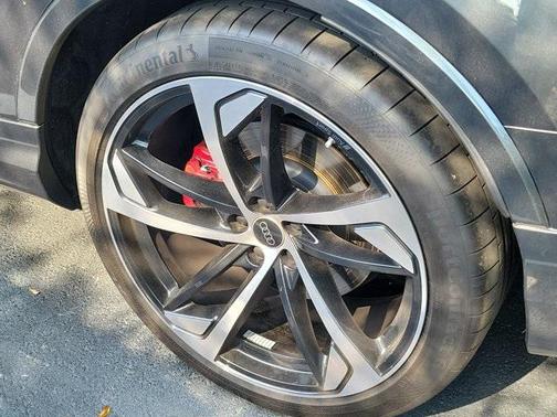 2024 Audi SQ7 4.0T Premium Plus