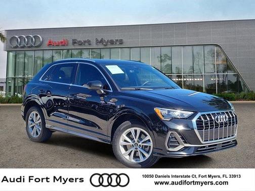 2022 Audi Q3 45 S line Premium