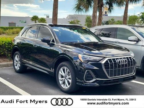 2022 Audi Q3 45 S line Premium