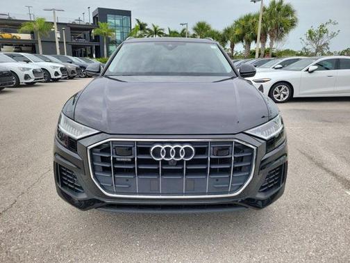 2022 Audi Q8 55 Prestige