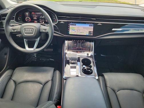 Satellite Silver Metallic 2023 Audi Q8 55 Prestige