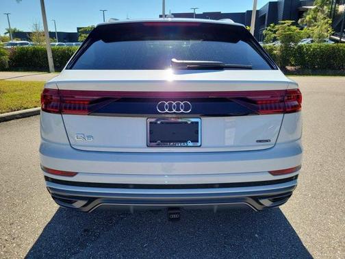 2023 Audi Q8 55 Premium Plus