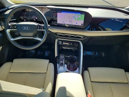 2025 Audi Q5 Premium Plus TFSI quattro S tronic