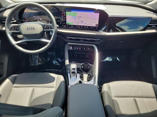 2025 Audi Q5 Premium