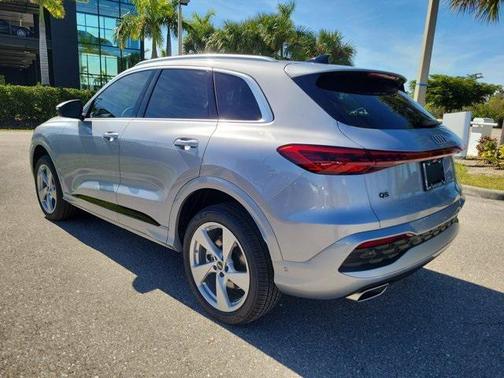 2025 Audi Q5 Premium Plus TFSI quattro S tronic