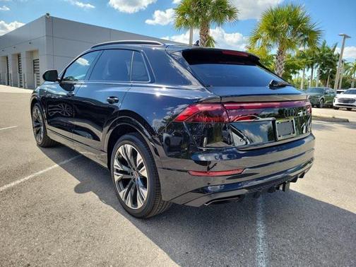 2026 Audi Q8 55 Premium Plus
