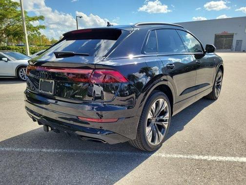 2026 Audi Q8 55 Premium Plus