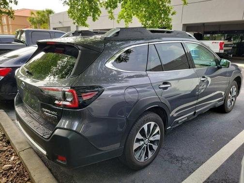 2023 Subaru Outback Touring XT
