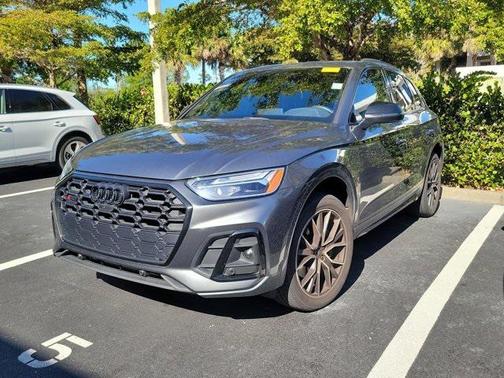 2022 Audi SQ5 3.0T Premium Plus