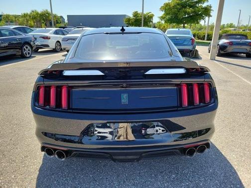 2020 Ford Shelby GT350 Base