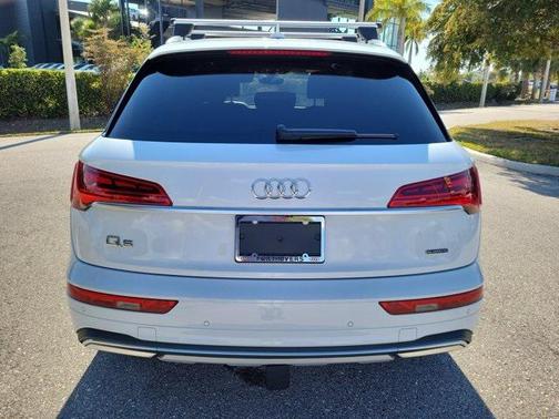 2023 Audi Q5 40 Premium Plus