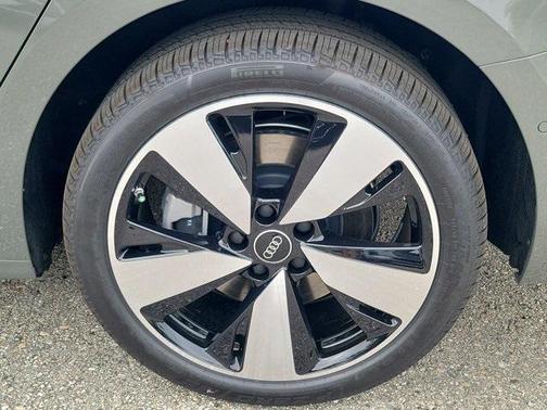 2025 Audi A5 Premium Plus TFSI quattro S tronic