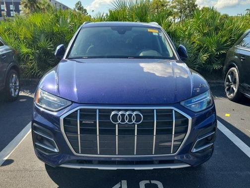 2023 Audi Q5 40 Premium Plus