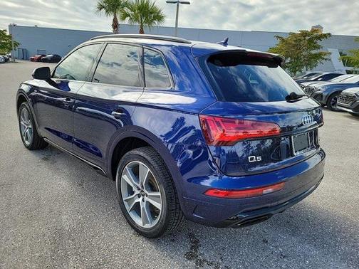 2025 Audi Q5 45 S line Premium