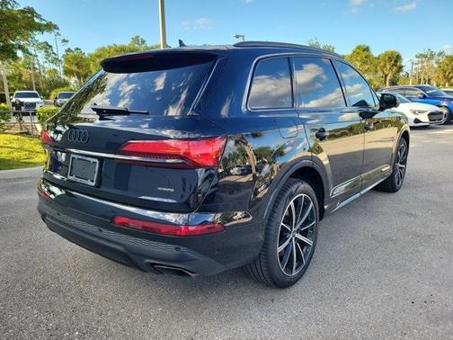 2026 Audi Q7 45 Premium Plus
