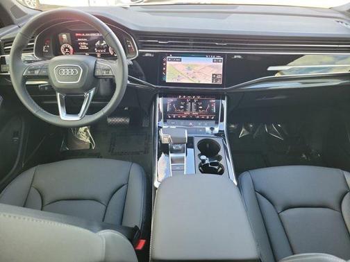 2026 Audi Q7 45 Premium Plus