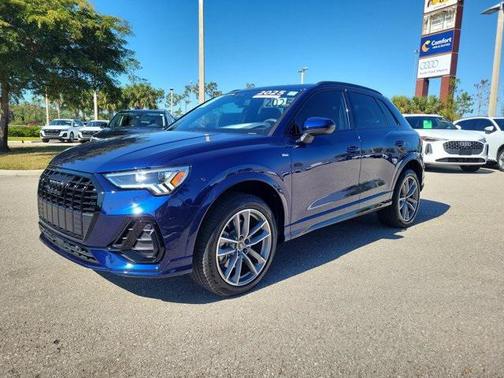 2025 Audi Q3 Premium 45 TFSI S line quattro Tiptronic