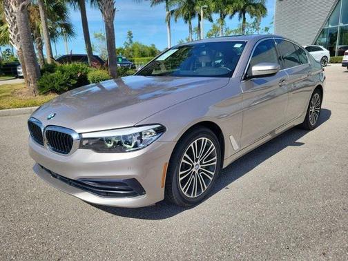 2019 BMW 530 i