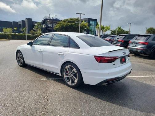 2023 Audi A4 Prestige 45 TFSI S line quattro S tronic