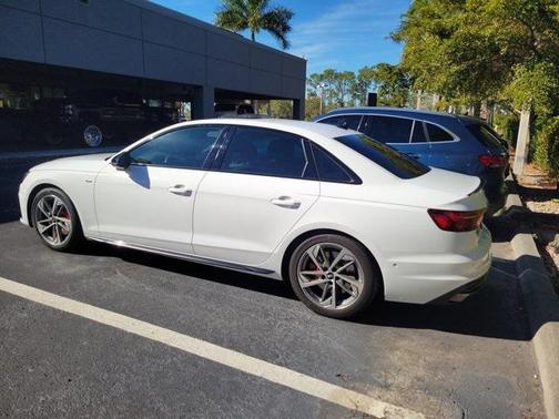 2023 Audi A4 Prestige 45 TFSI S line quattro S tronic