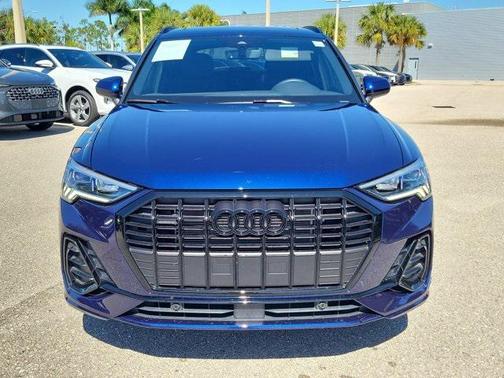 2025 Audi Q3 Premium 45 TFSI S line quattro Tiptronic