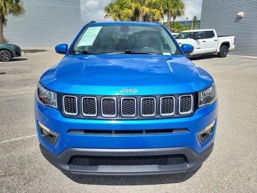 Laser Blue Pearlcoat 2019 Jeep Compass Latitude