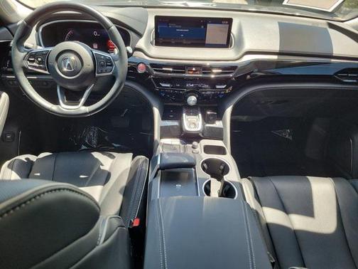 2023 Acura MDX Advance Package
