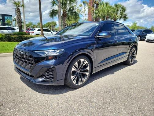 2025 Audi Q8 55 Prestige