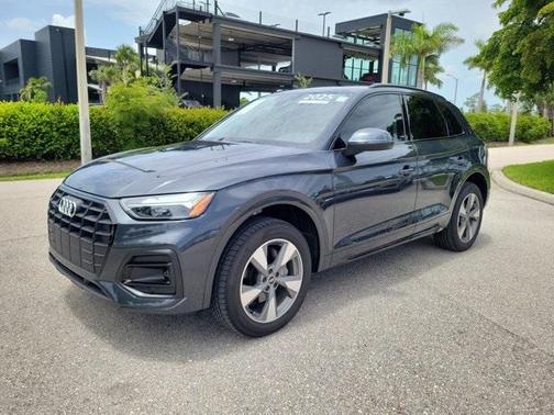 2025 Audi Q5 40 Premium