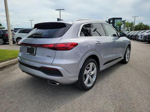 2025 Audi Q5 Prestige