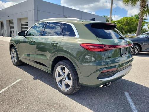 2025 Audi Q5 Premium Plus