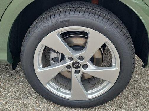 2025 Audi Q5 Premium Plus TFSI quattro S tronic