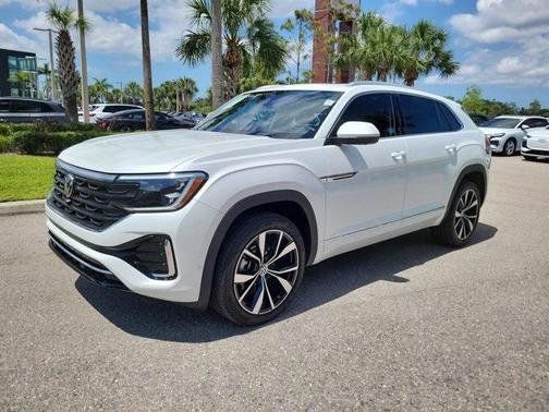 2024 Volkswagen Atlas Cross Sport 2.0T SEL Premium
